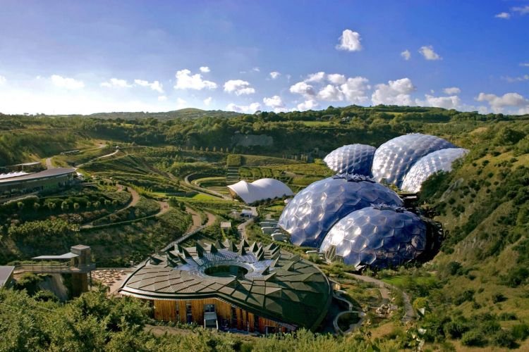 tempat wisata di inggris Eden Project