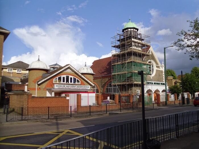 tempat wisata di inggris Masjid Sentral Wembley 