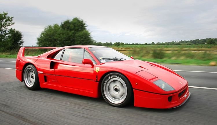 800px-F40_Ferrari_20090509