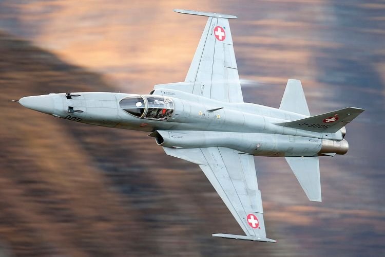 pesawat tempur Northrop F-5