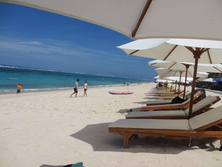 fasilitas pantai pandawa
