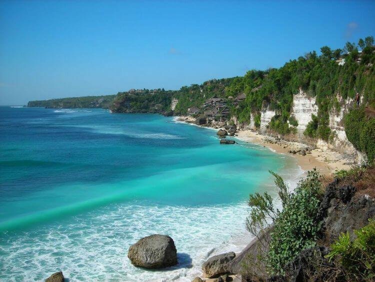 wisata pantai sawarna
