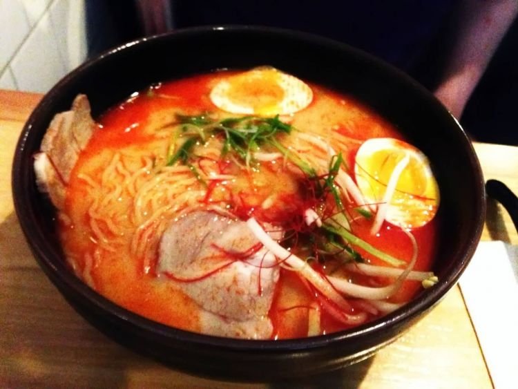 makanan enak mie ramen - jepang 